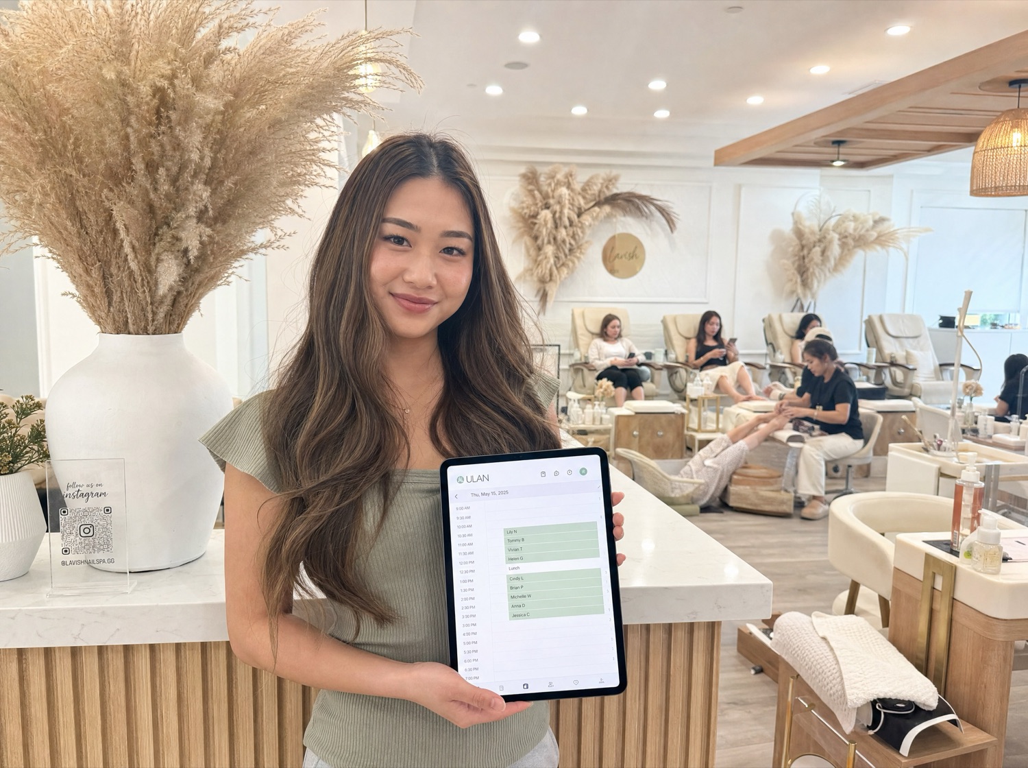 Nail salon in Garden Grove, CA using ULAN booking